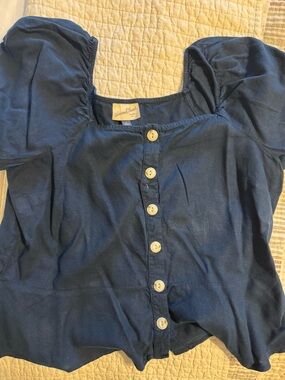 Universal Thread Navy Button-Front Puff Sleeve Blouse